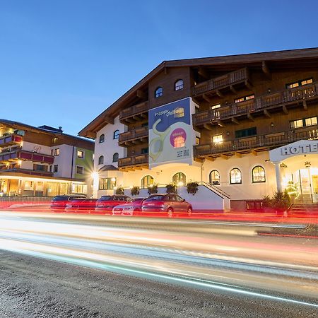 Happyellow Boutique House Saalbach-Hinterglemm Zewnętrze zdjęcie